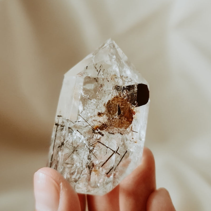 "Discovering Your Perfect Gemstone: A Guide to Personal Connection"