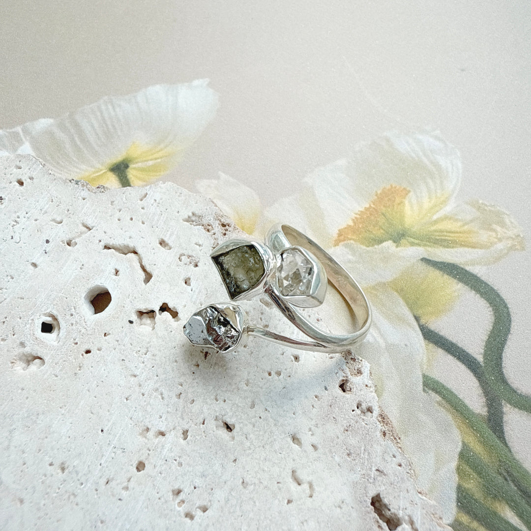 MOLDAVITE, HERKIMER DIAMOND & CAMPO DEL CIELO RING
