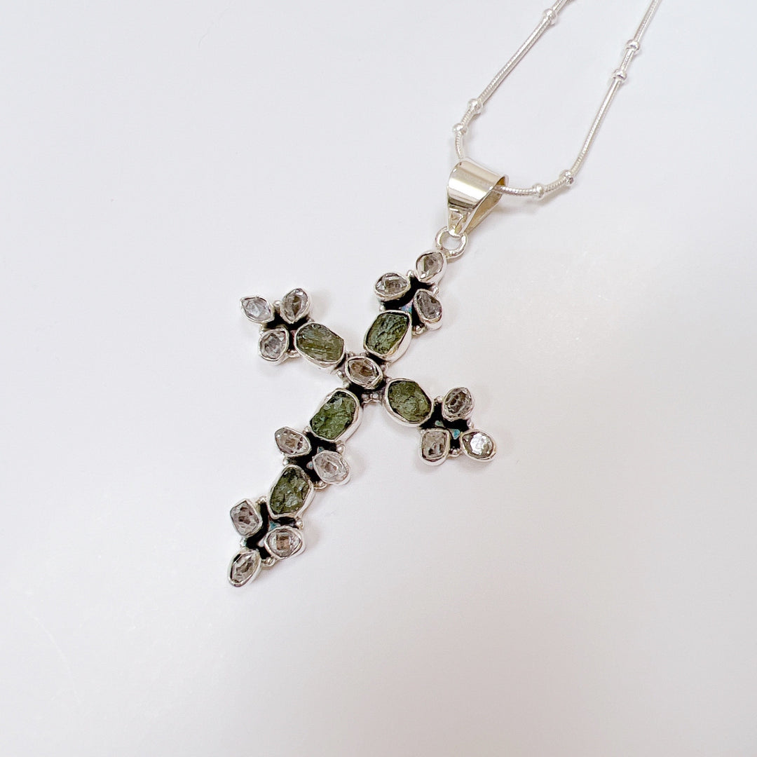 HERKEMIR DIAMOND AND MOLDAVITE PENDANT