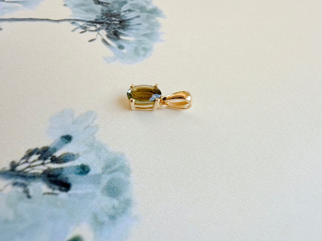 18k Gold Vermeil - Moldavite Faceted Pendants
