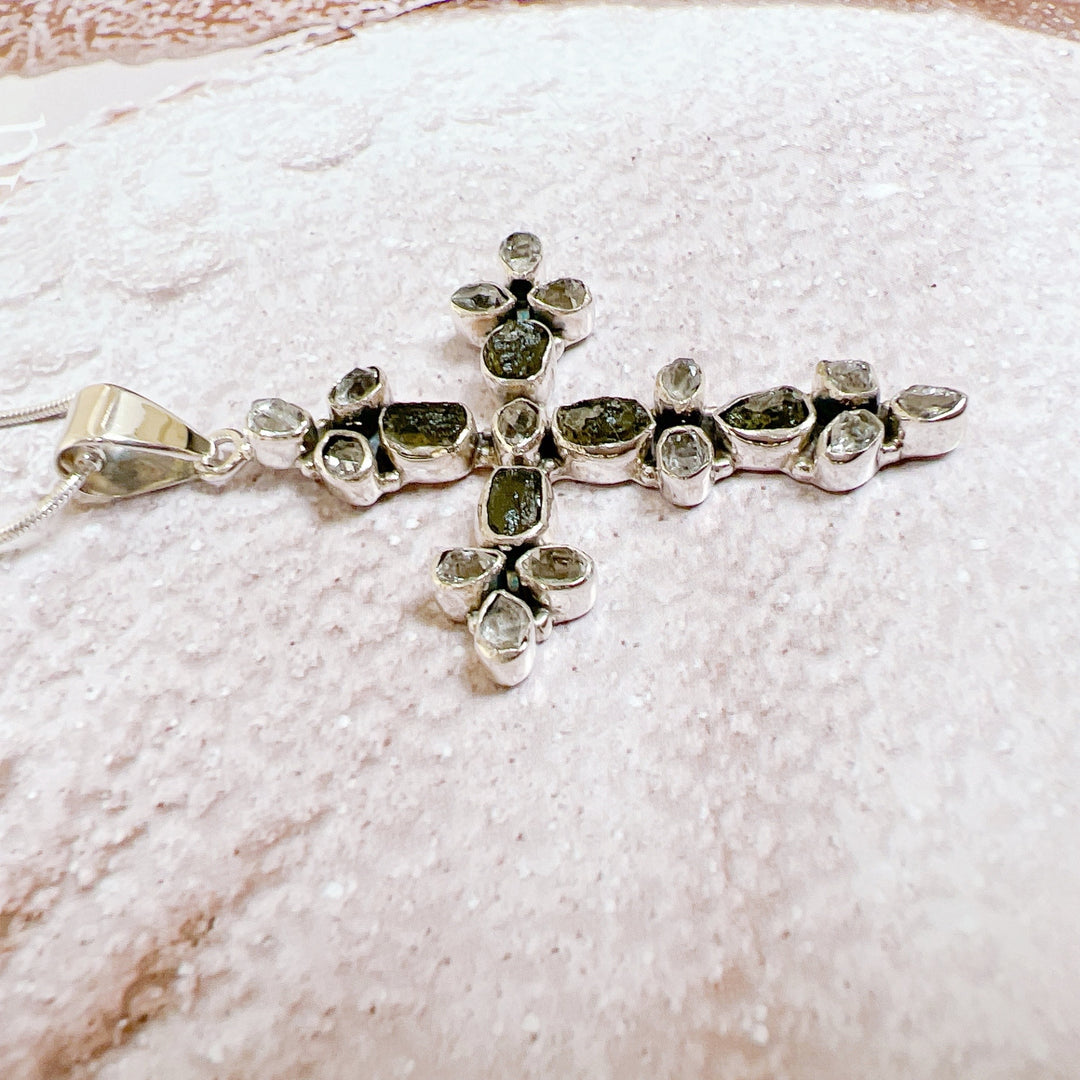 HERKEMIR DIAMOND AND MOLDAVITE PENDANT