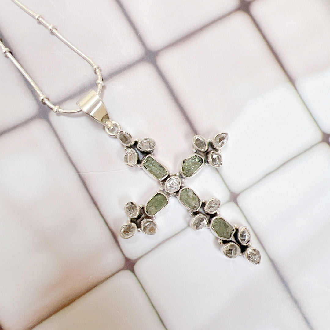 HERKEMIR DIAMOND AND MOLDAVITE PENDANT