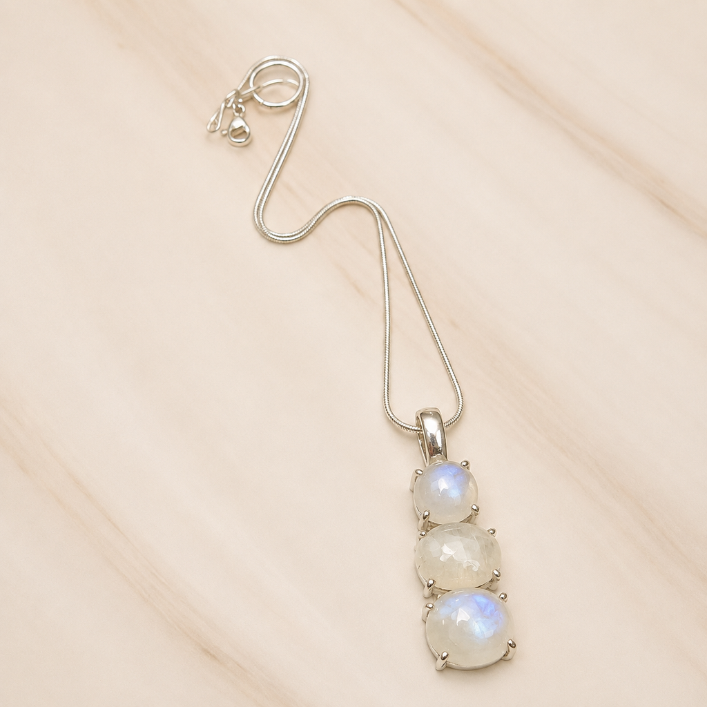 Rainbow Moonstone Pendant