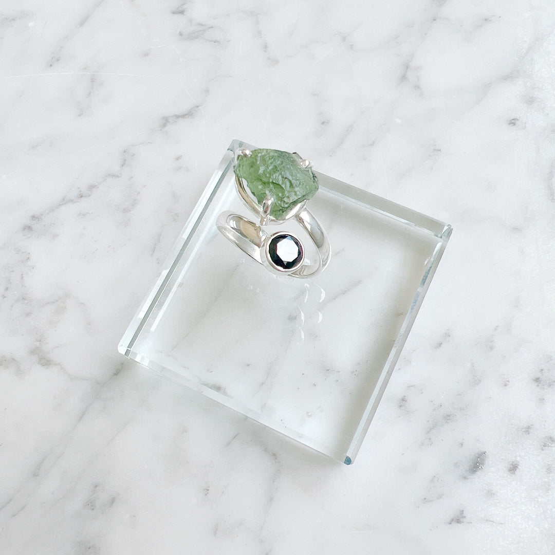Moldavite & Black Onyx Ring