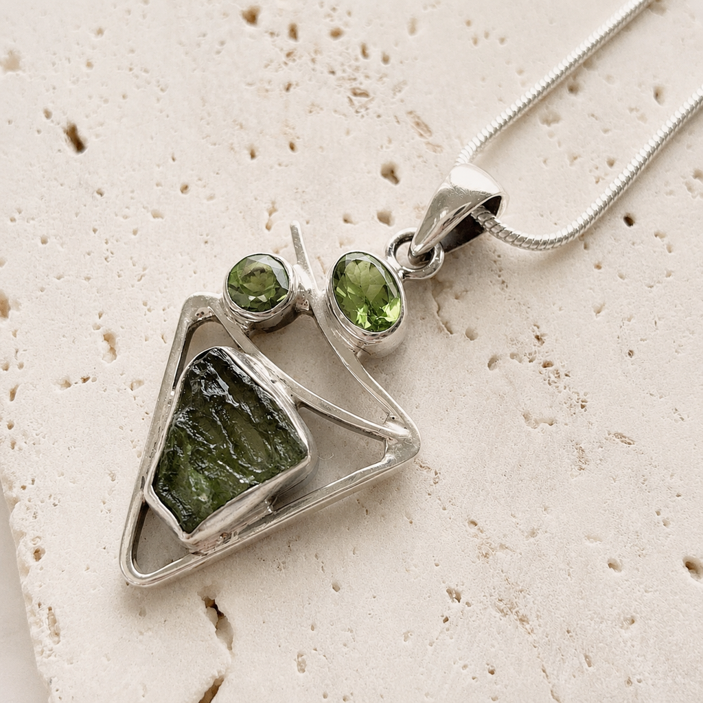 Designer – Moldavite & Peridot Faceted Pendant