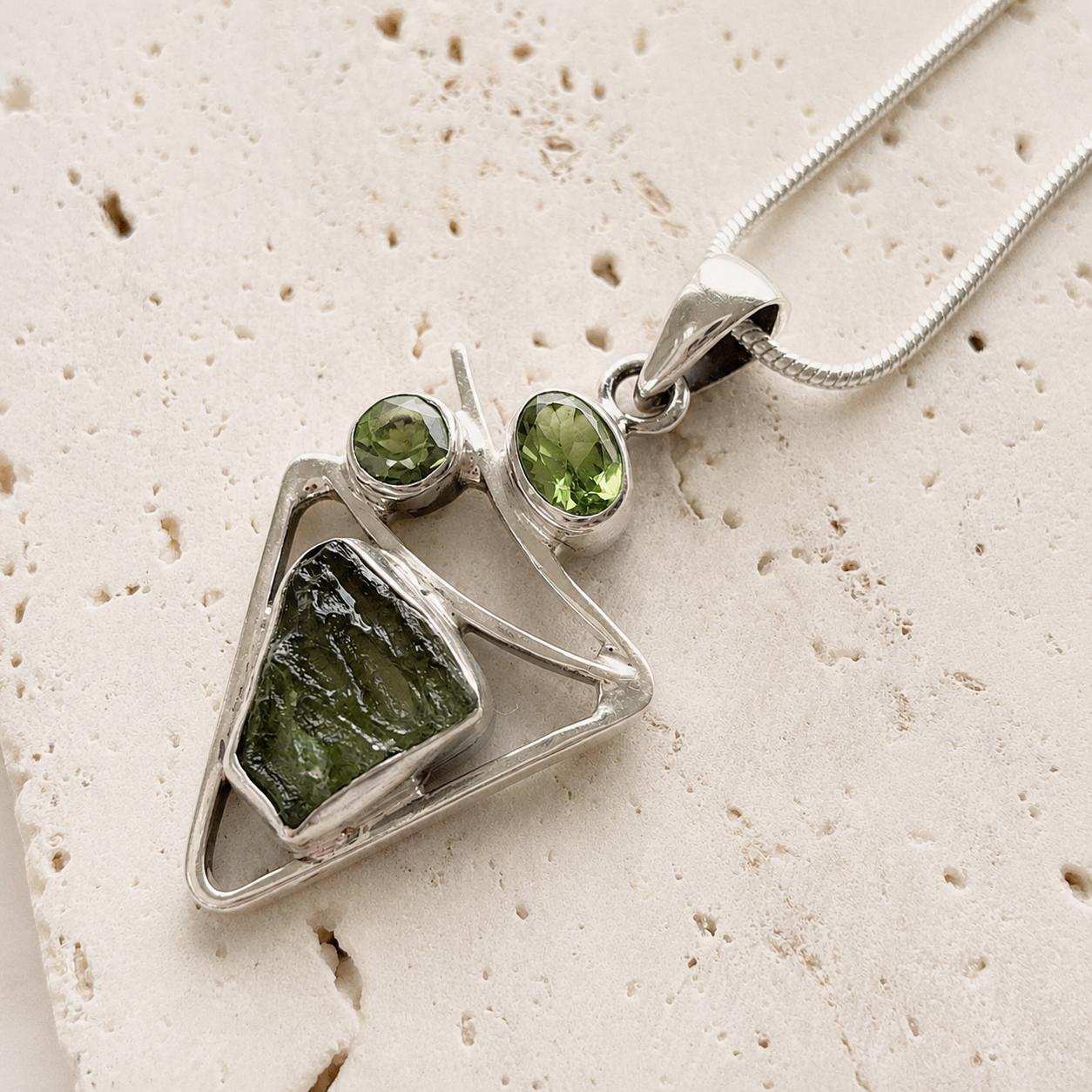 Designer – Moldavite & Peridot Faceted Pendant