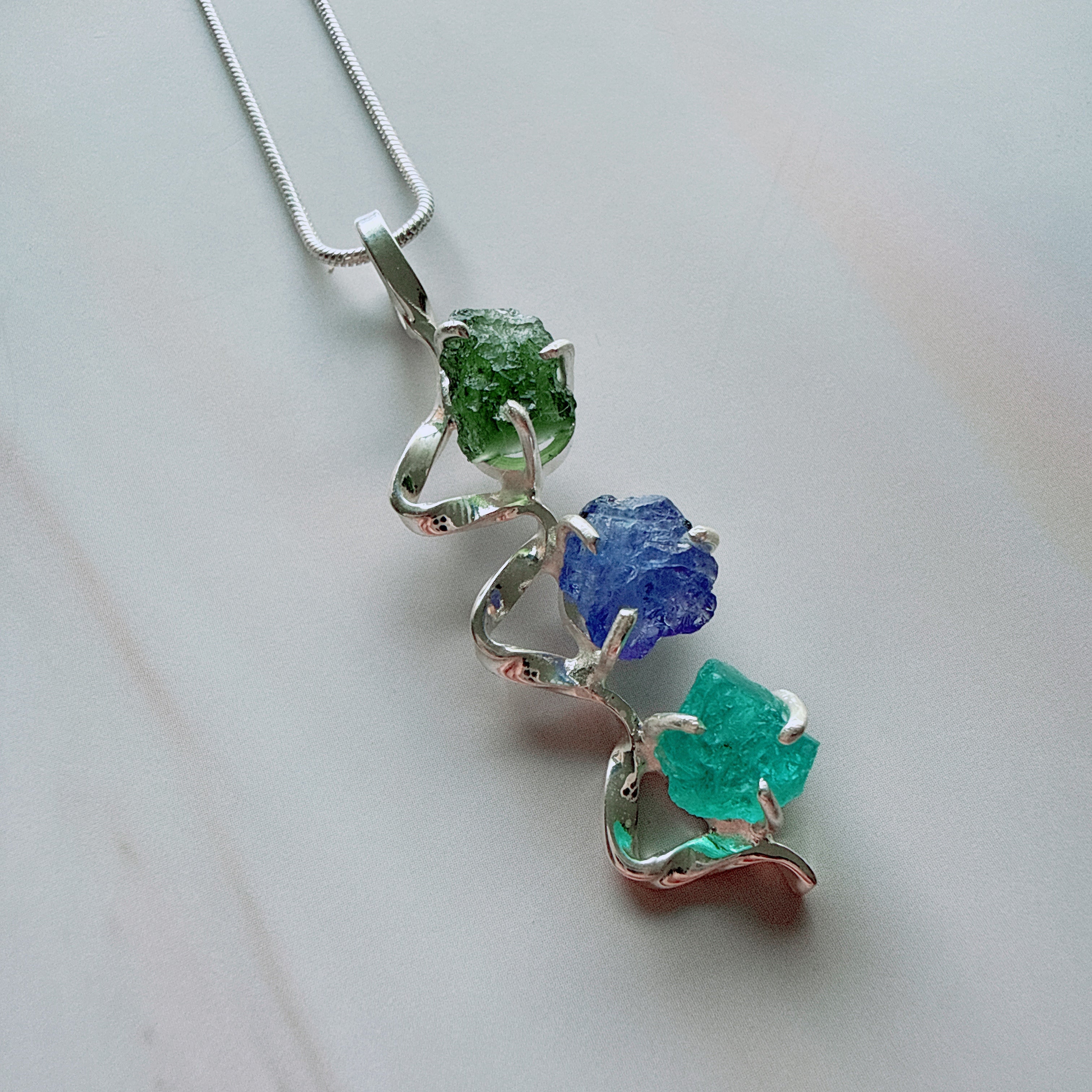 Designer – Genuine  Moldavite, Tanzanite & Neon Blue Apatite Pendant